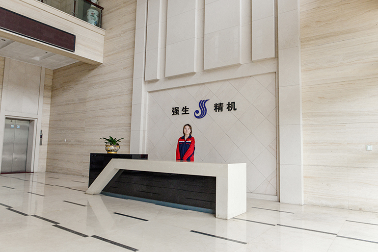 5dde10786104e.jpg _SYL0833.jpg